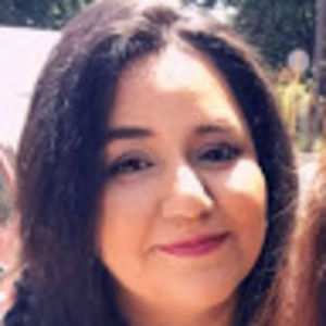 Meet your Posher, Bee